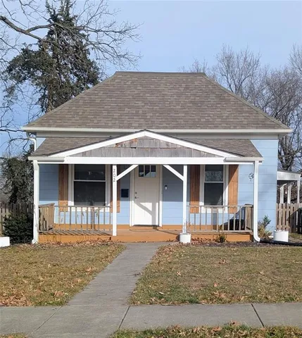$165,000 | 202 Tower Street, Paola, KS 66071