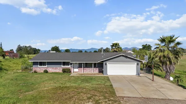 $450,000 | 3576 View Acres Drive, Cottonwood, CA 96022