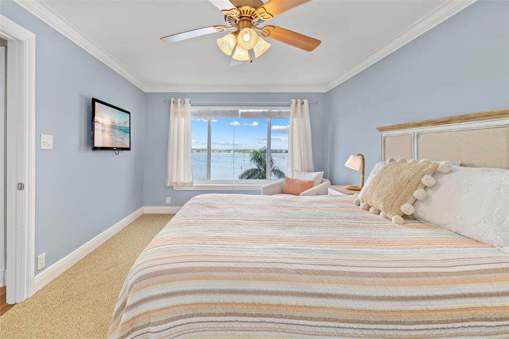 8911 Midnight Pass Road, Unit 409 Sarasota, FL 34242 - Photo 18 of 67