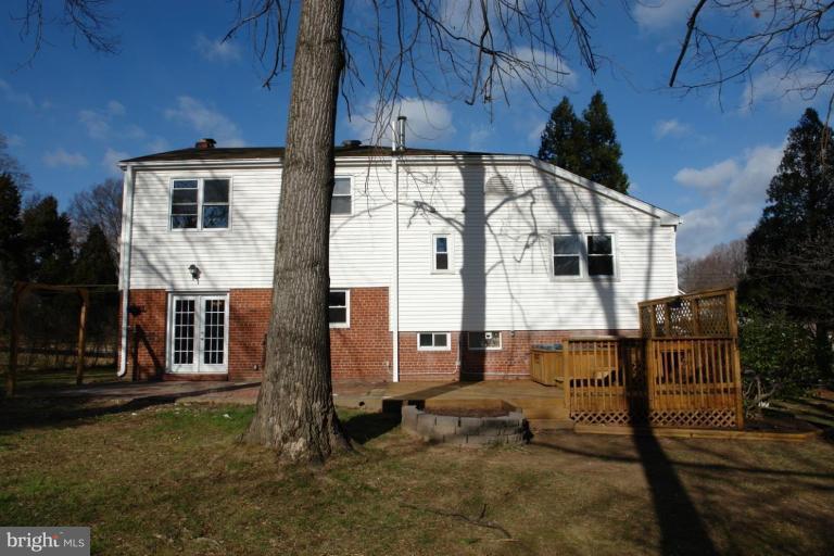 7305 Hogarth Street Springfield, VA 22151 - Photo 20 of 22 Exterior #3