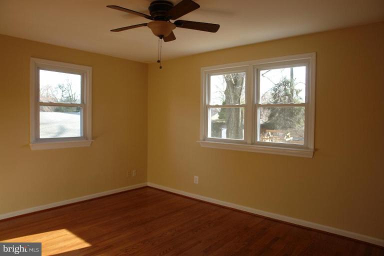 7305 Hogarth Street Springfield, VA 22151 - Photo 22 of 22 Bedroom #1