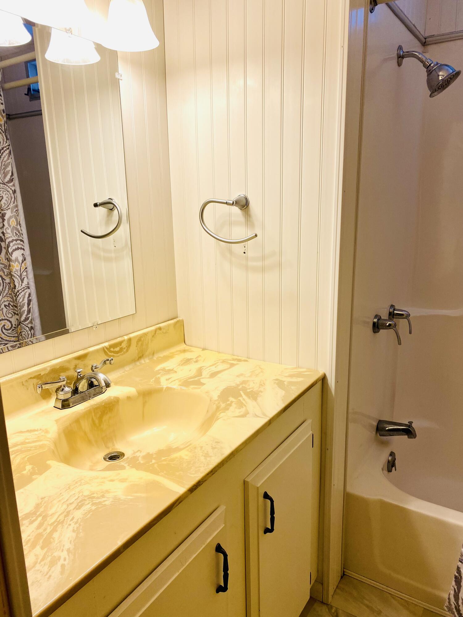 4467 Sandpine Circle Boynton Beach, FL 33436 - Photo 22 of 46 IMG-2463