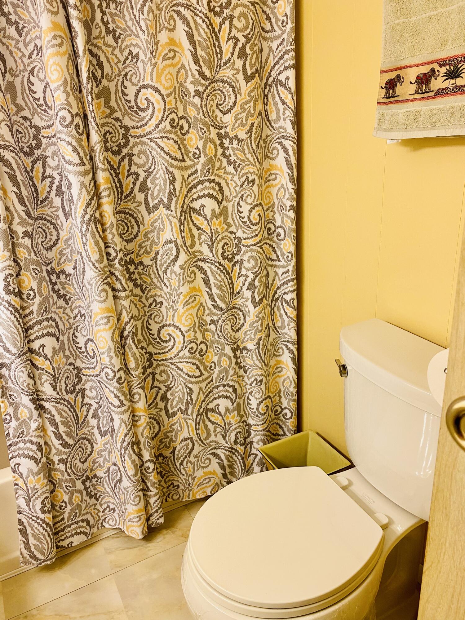 4467 Sandpine Circle Boynton Beach, FL 33436 - Photo 23 of 46 IMG-2464