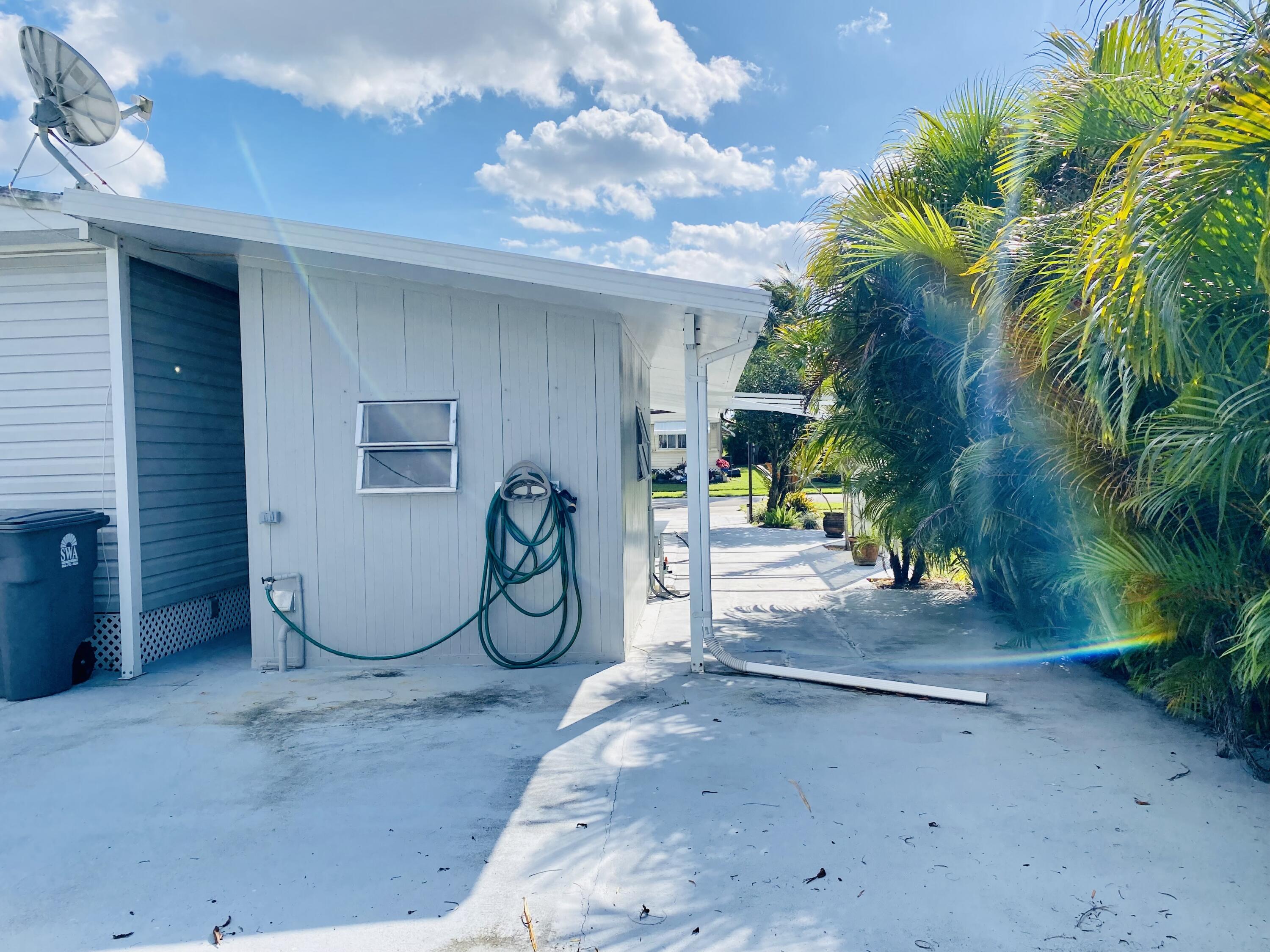 4467 Sandpine Circle Boynton Beach, FL 33436 - Photo 8 of 46 IMG-2445