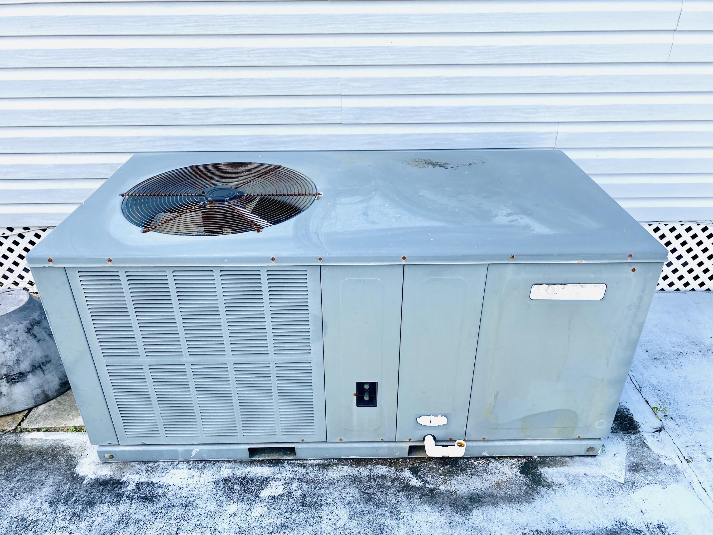 4467 Sandpine Circle Boynton Beach, FL 33436 - Photo 10 of 46 IMG-2447