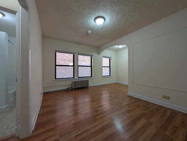 $1,150 | 5417 North Kenmore Avenue, Unit 303, Chicago, IL 60640