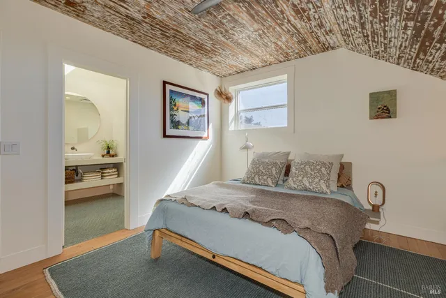 $2,249,000 | 3150 Pepper Road, Petaluma, CA 94952