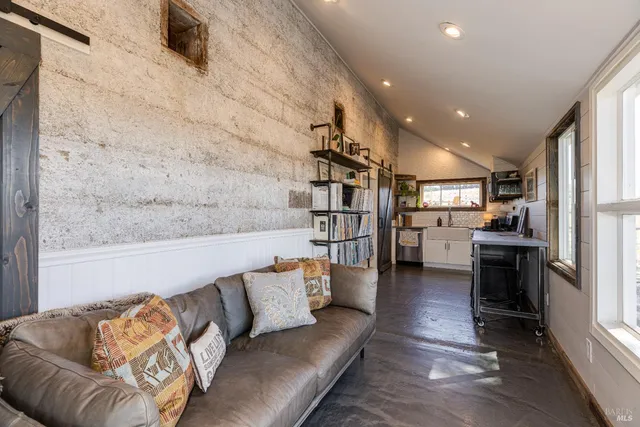 $2,249,000 | 3150 Pepper Road, Petaluma, CA 94952