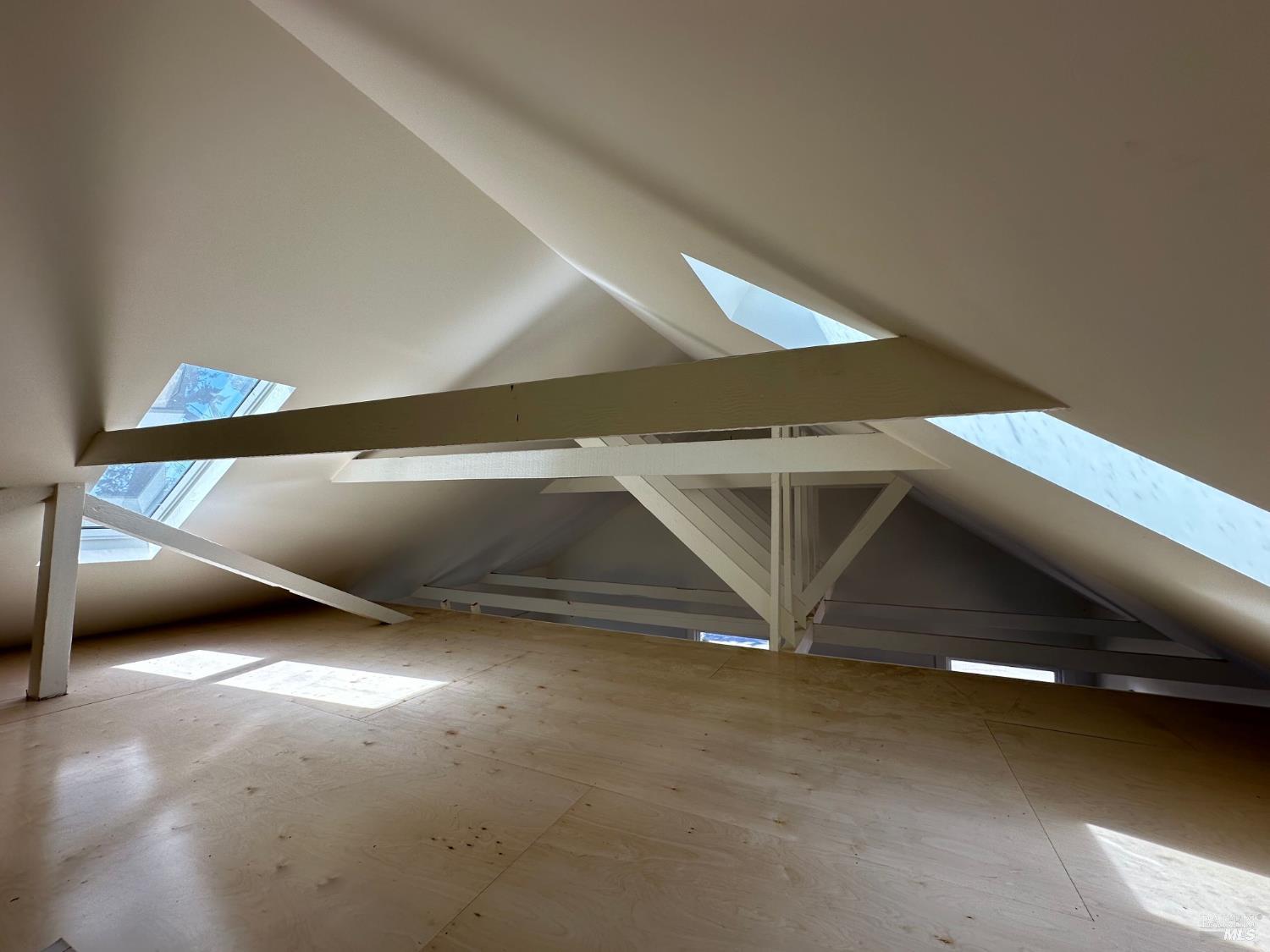 3150 Pepper Road Petaluma, CA 94952 - Photo 7 of 85 Loft showing both skylights & vaulted ceiling.
