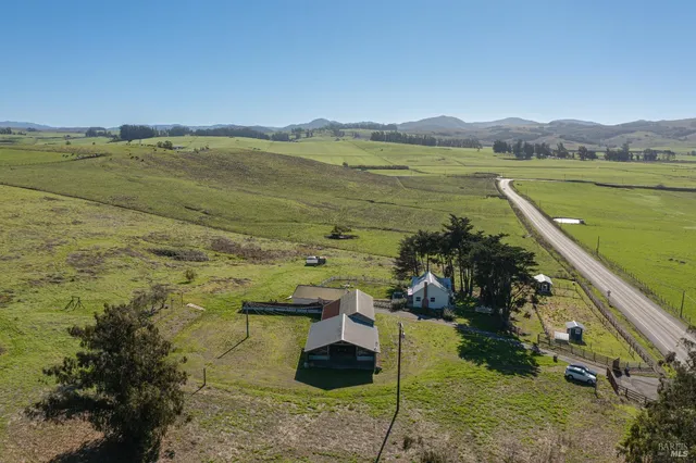 $2,249,000 | 3150 Pepper Road, Petaluma, CA 94952