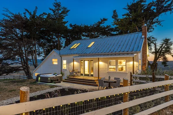 $2,249,000 | 3150 Pepper Road, Petaluma, CA 94952
