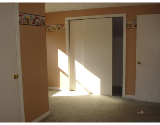 196 Rosemere Road Pawtucket, RI 02861 - Photo 11 of 13 Gallery Image 11