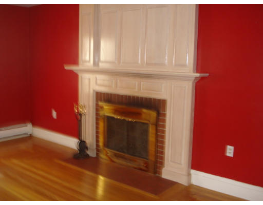 196 Rosemere Road Pawtucket, RI 02861 - Photo 4 of 13 Gallery Image 4