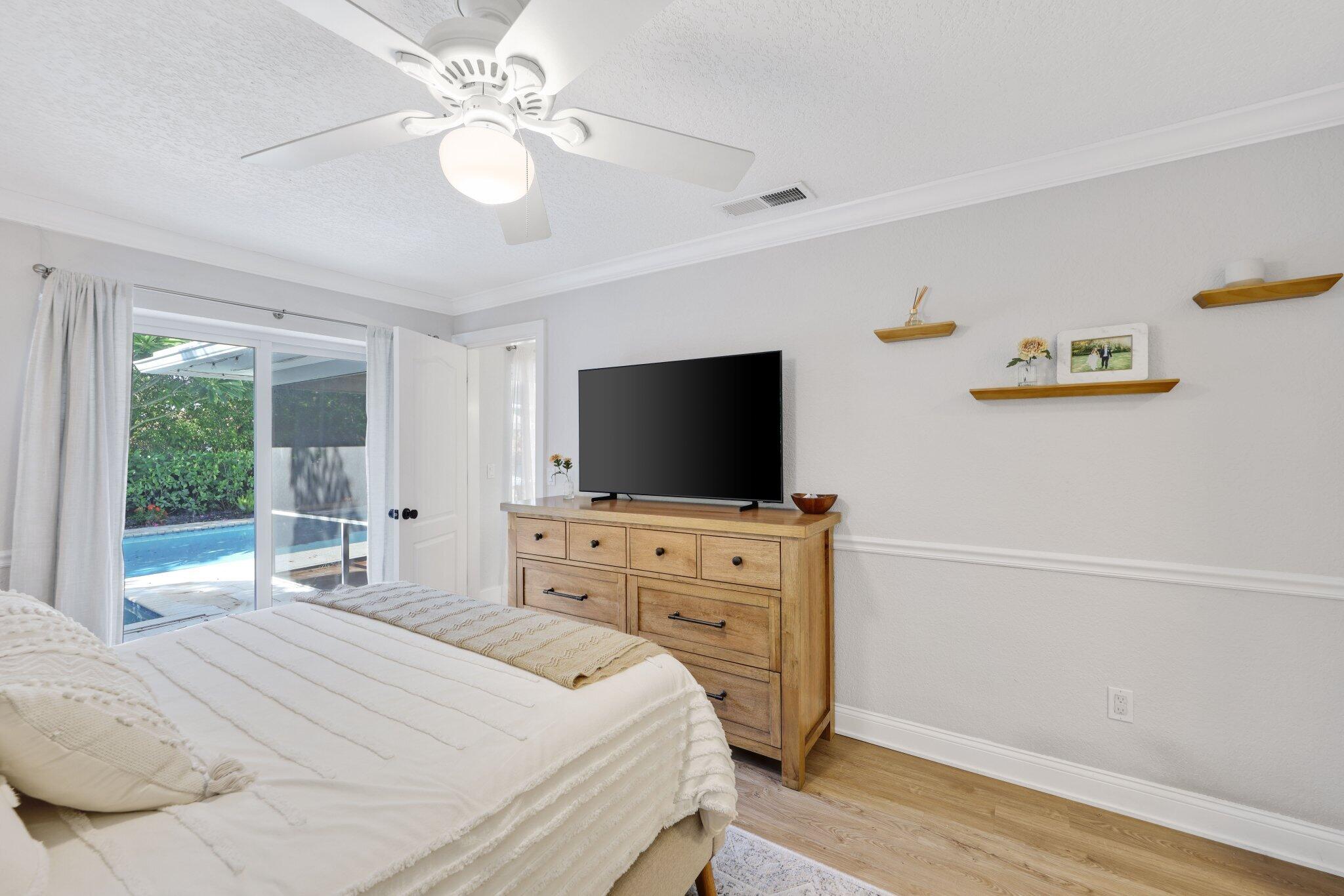 926 Southwest 1st Street Boca Raton, FL 33486 - Photo 25 of 59 Primary Bedroom