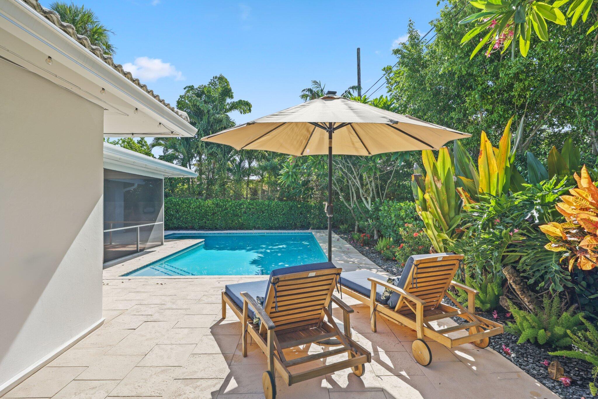 926 Southwest 1st Street Boca Raton, FL 33486 - Photo 4 of 59 Backyard