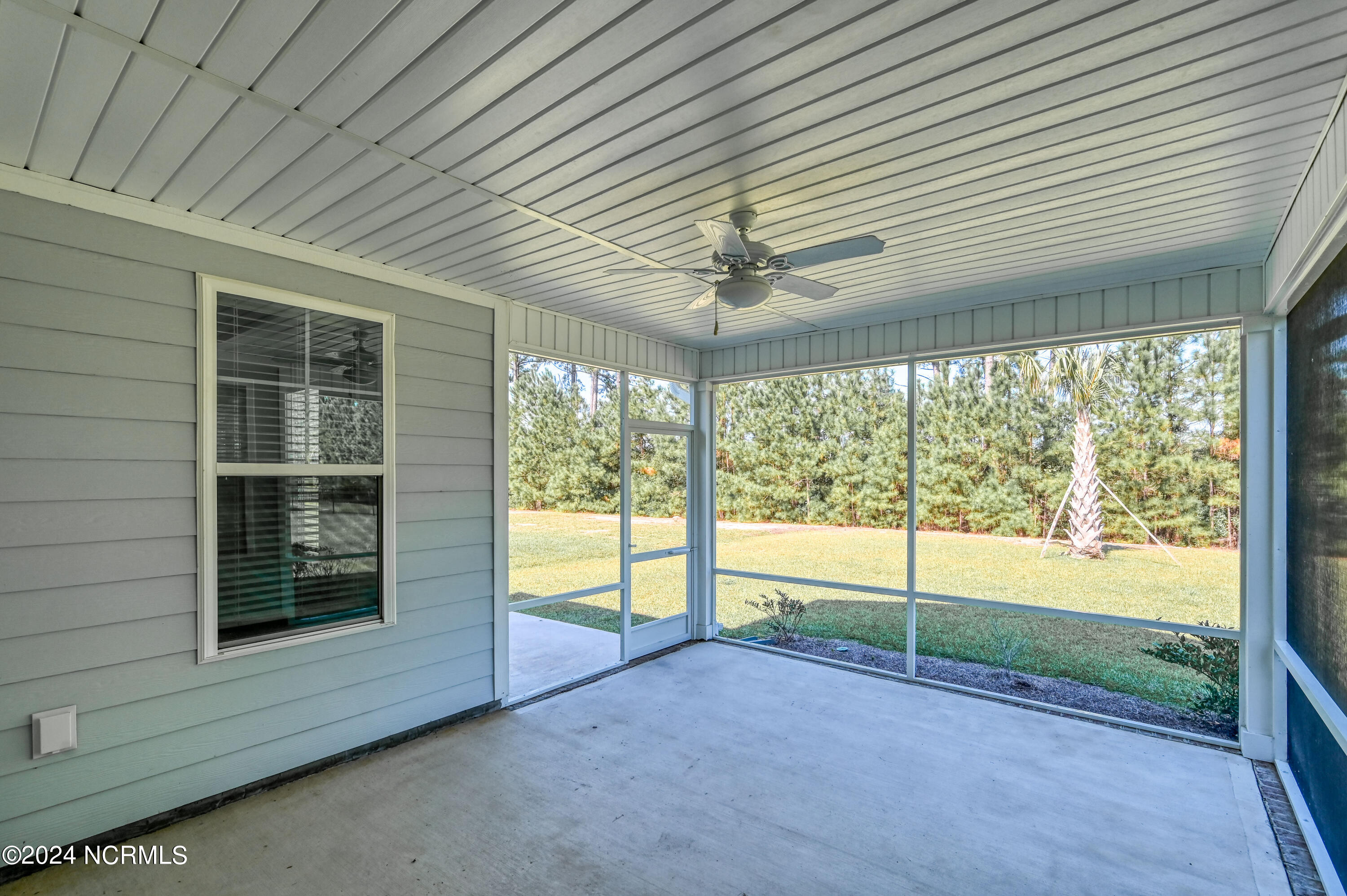 173 Twining Rose Lane Holly Ridge, NC 28445 - Photo 7 of 43 29
