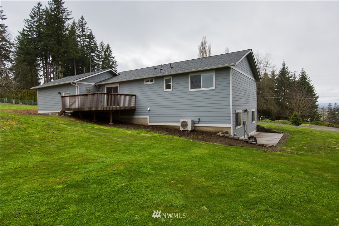238 Devereese Road Chehalis, WA 98532 - Photo 3 of 17 Gallery Image 3