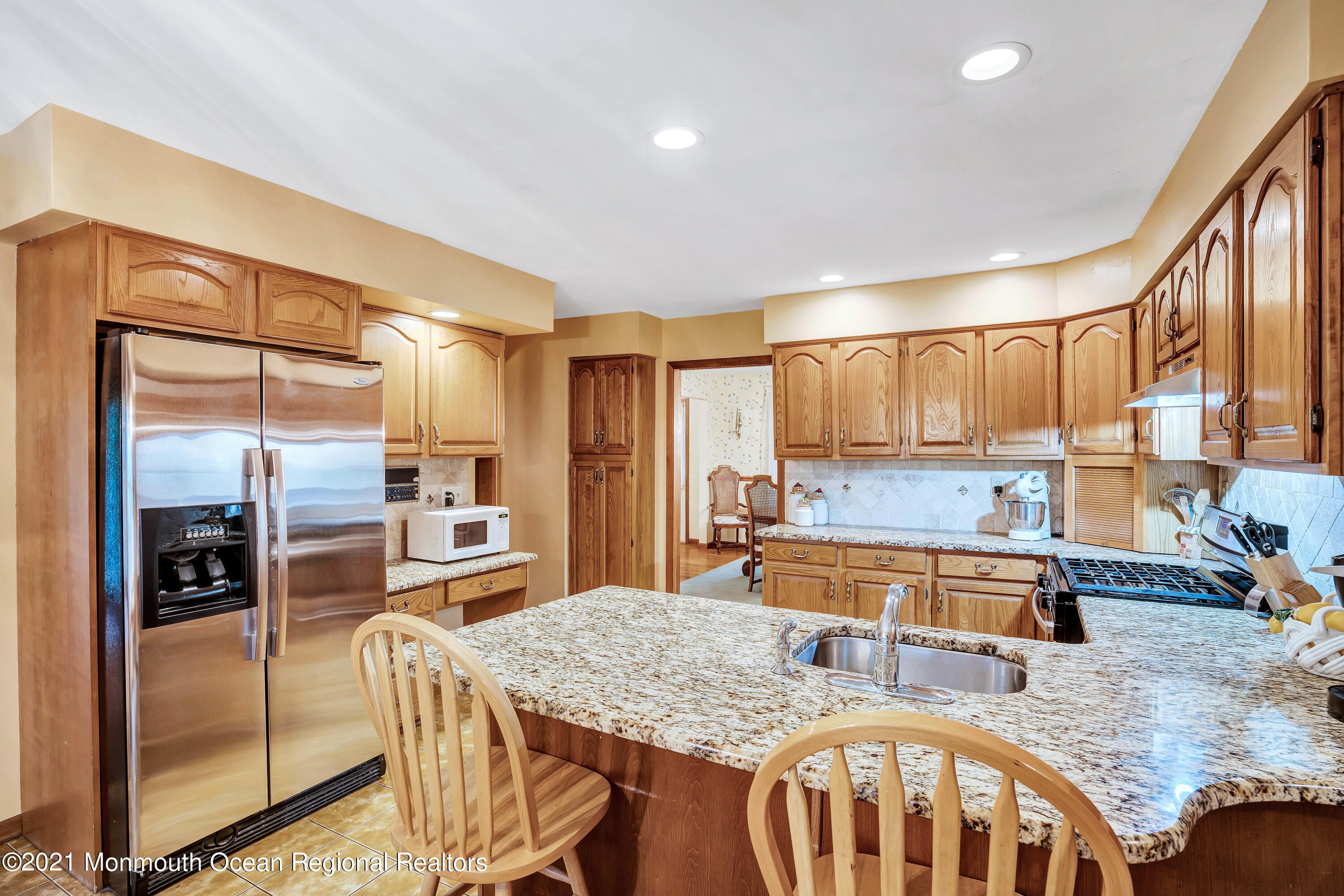 6 Hillcrest Road Holmdel, NJ 07733 - Photo 18 of 46 027_bdsc00297