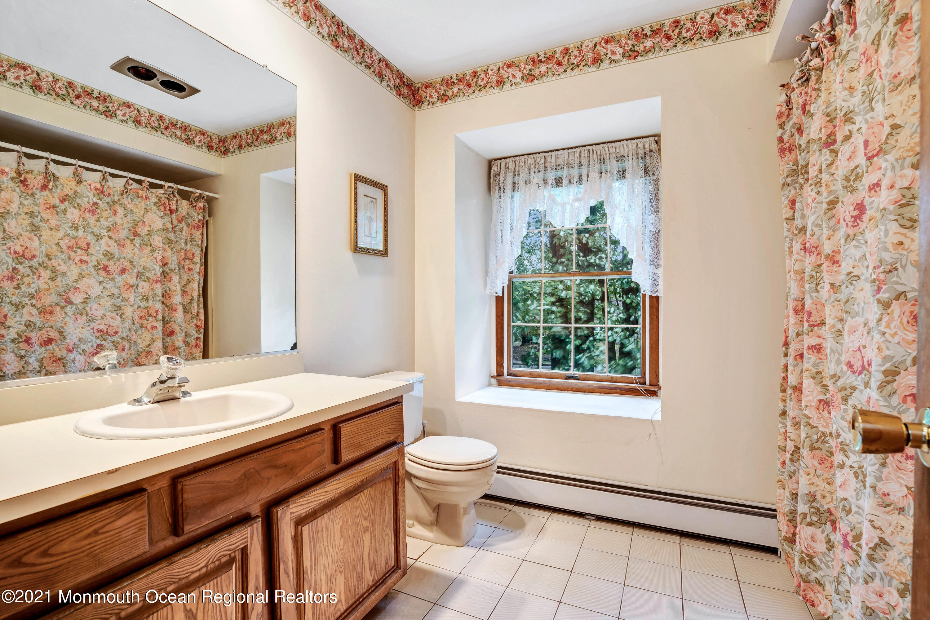 6 Hillcrest Road Holmdel, NJ 07733 - Photo 26 of 46 034_bdsc00337