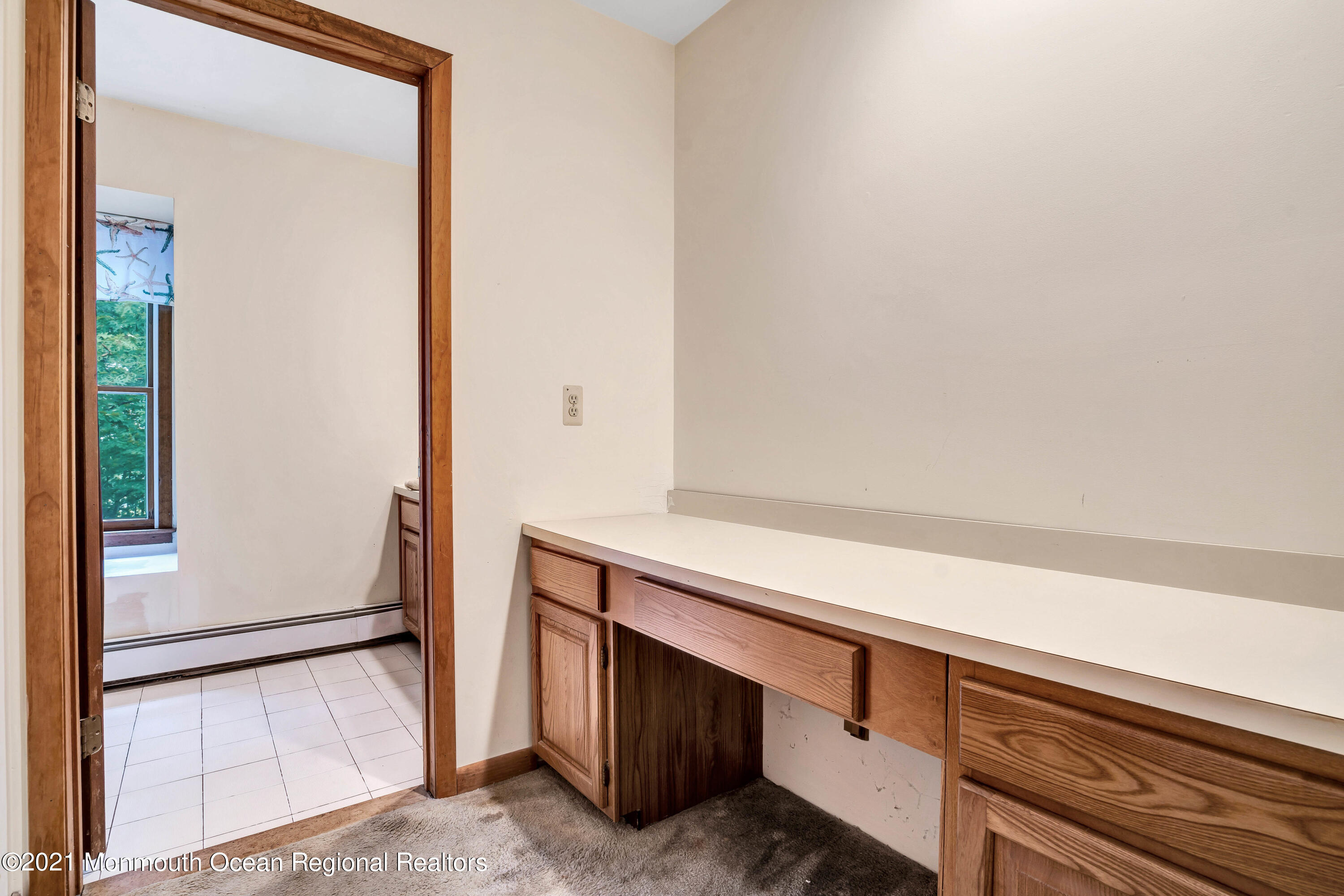 6 Hillcrest Road Holmdel, NJ 07733 - Photo 29 of 46 037_bdsc00352