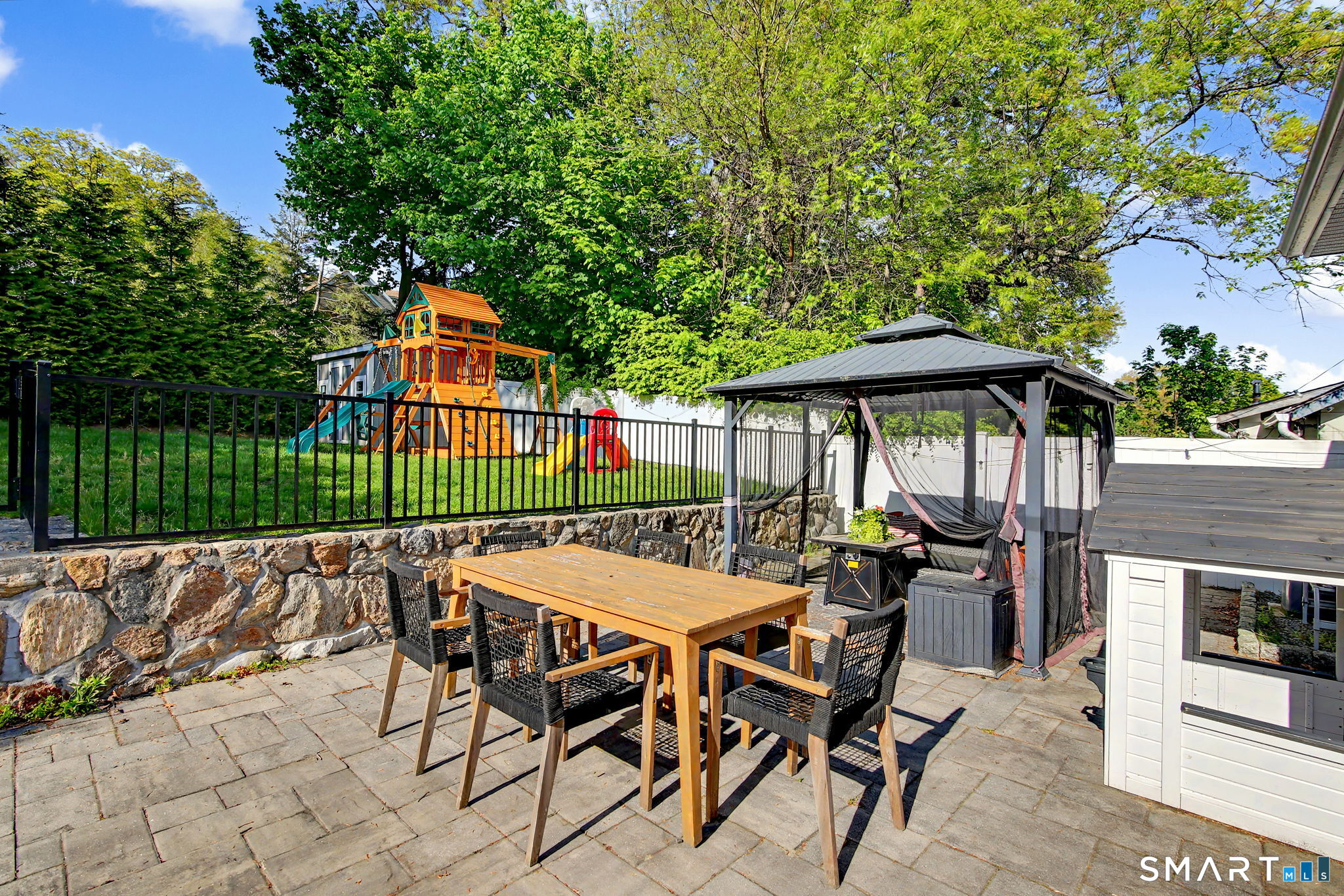 101 Hirsch Road Stamford, CT 06905 - Photo 32 of 37