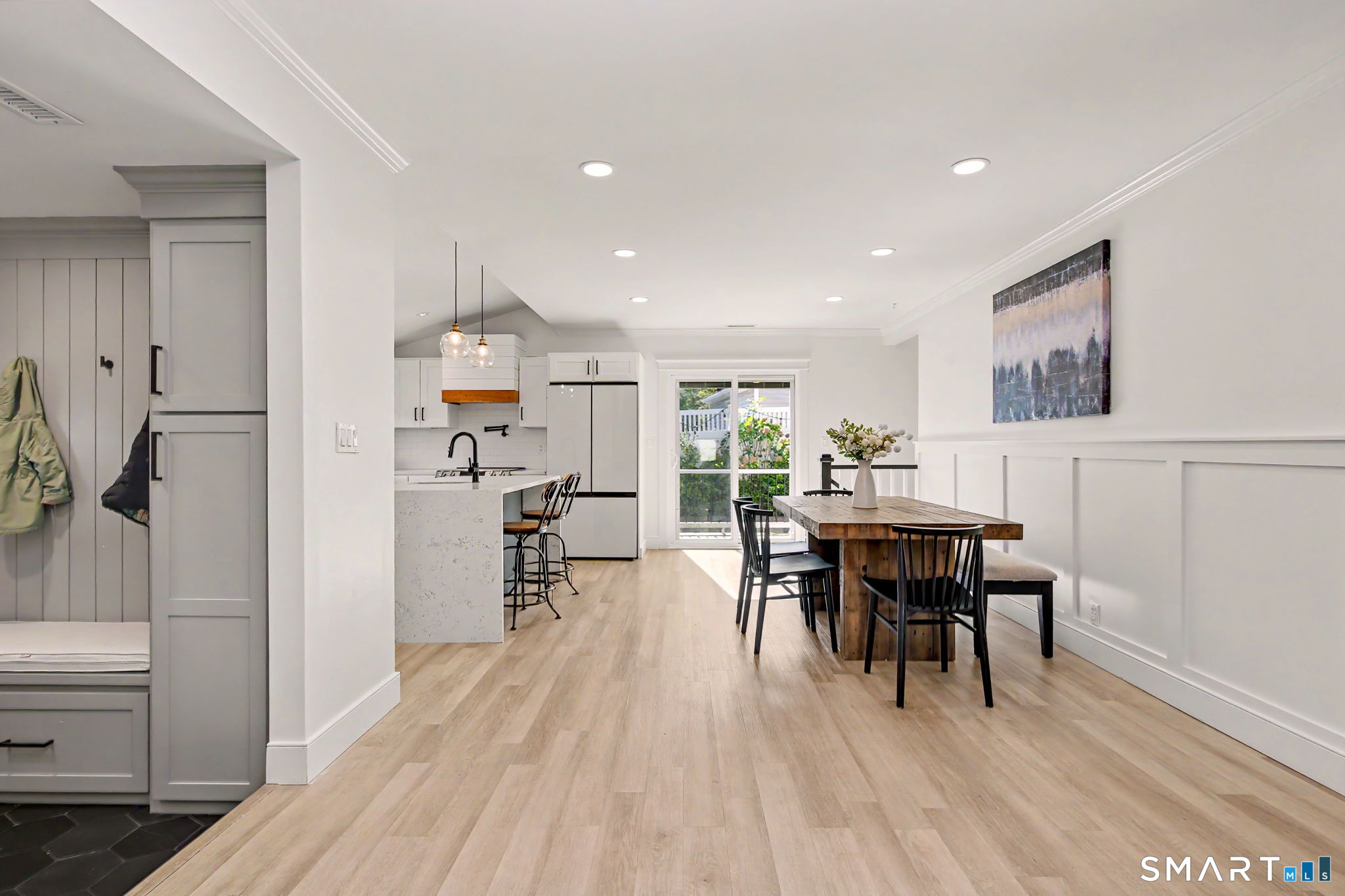 101 Hirsch Road Stamford, CT 06905 - Photo 9 of 37