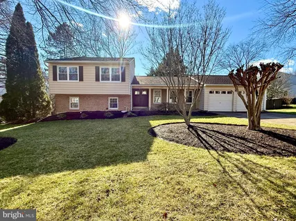 $849,900 | 5207 Ruffner Woods Court, Burke, VA 22015