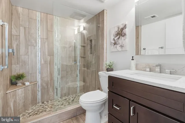 $849,900 | 5207 Ruffner Woods Court, Burke, VA 22015