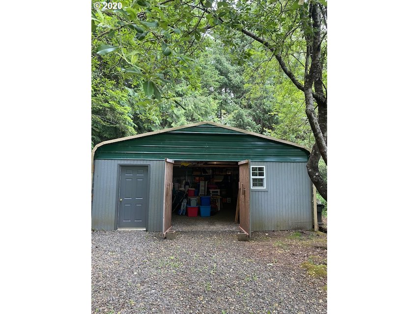 6825 North Fork Road Florence, OR 97439 - Photo 25 of 26 Gallery Image 25