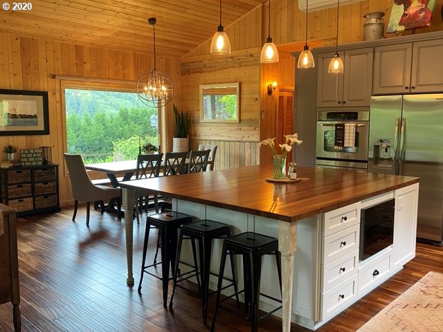 6825 North Fork Road Florence, OR 97439 - Photo 5 of 26 Gallery Image 5