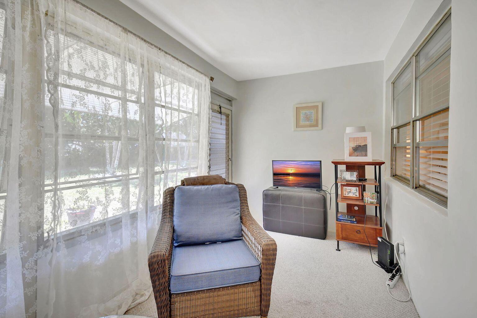 170 High Point Terrace East, Unit B Delray Beach, FL 33445 - Photo 19 of 23 20250315154842286681000000-o