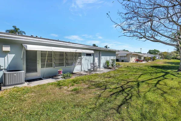 $141,000 | 170 High Point Terrace East, Unit B, Delray Beach, FL 33445