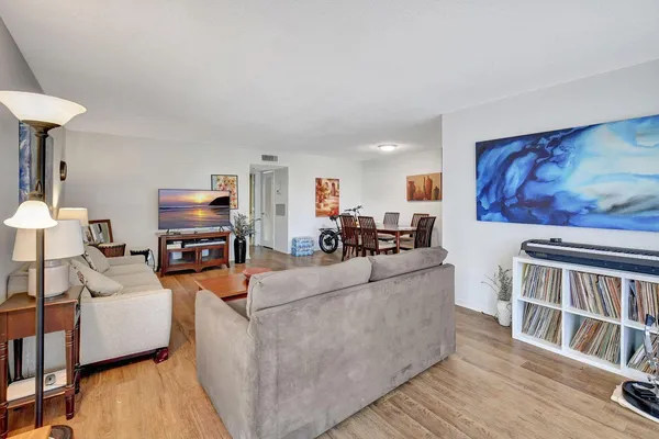 $141,000 | 170 High Point Terrace East, Unit B, Delray Beach, FL 33445