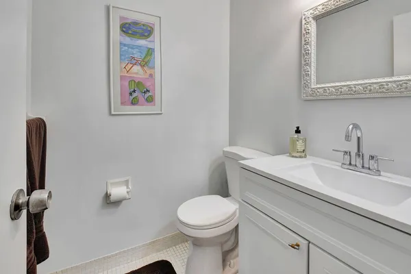 $141,000 | 170 High Point Terrace East, Unit B, Delray Beach, FL 33445
