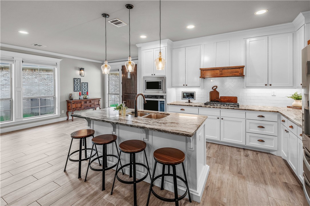 3549 Leesburg Path Bryan, TX 77808 - Photo 9 of 31 Gallery Image 9