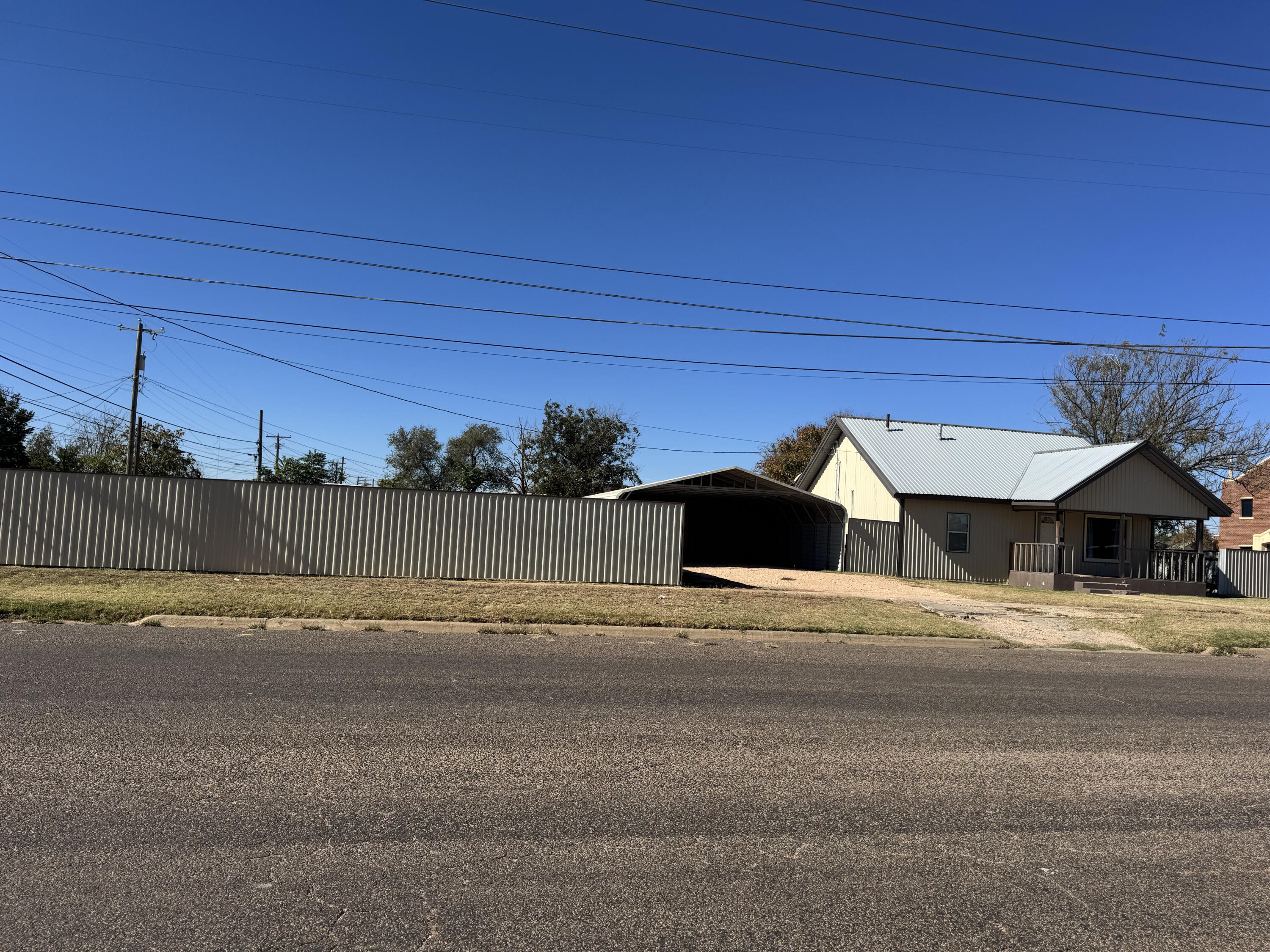 302 South Avenue G Lamesa, TX 79331 - Photo 24 of 29 IMG_9992