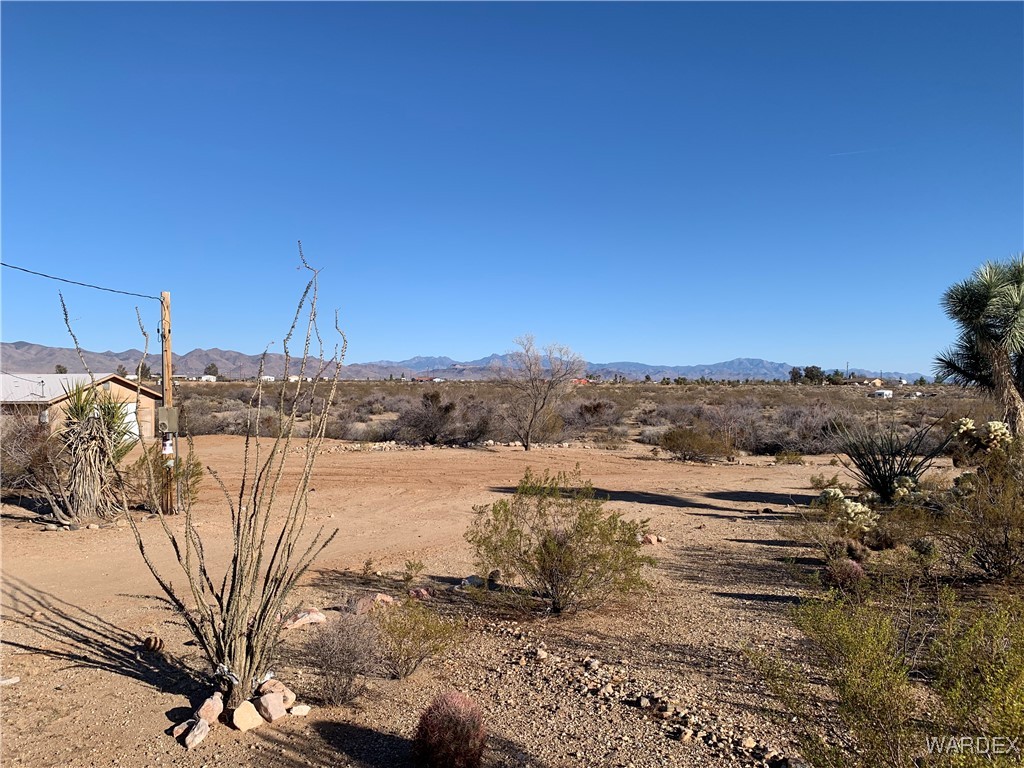 5118 Cordes Road Golden Valley, AZ 86413 - Photo 17 of 17 Mountain view