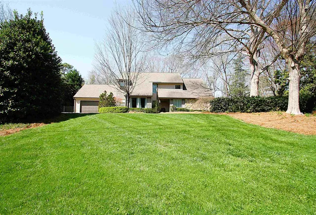 $615,000 | 294 Hollis Drive, Spartanburg, SC 29307