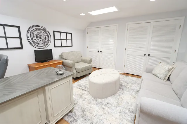 $615,000 | 294 Hollis Drive, Spartanburg, SC 29307