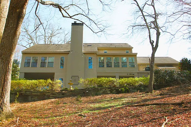 $615,000 | 294 Hollis Drive, Spartanburg, SC 29307