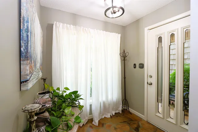 $615,000 | 294 Hollis Drive, Spartanburg, SC 29307