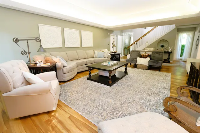 $615,000 | 294 Hollis Drive, Spartanburg, SC 29307