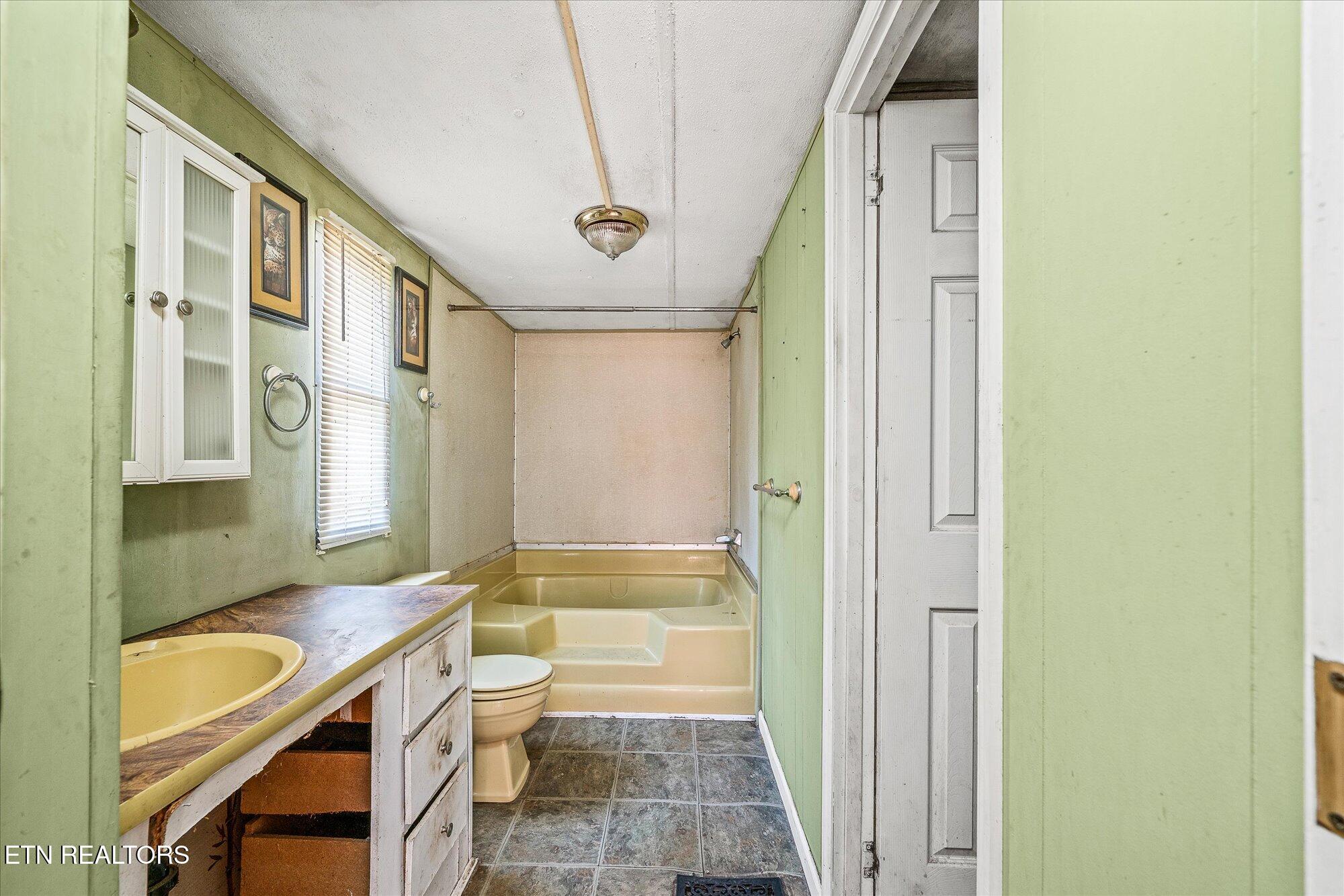 130 Ridge Road Lancing, TN 37770 - Photo 41 of 52 42-130 Ridge Rd_TNPC_229