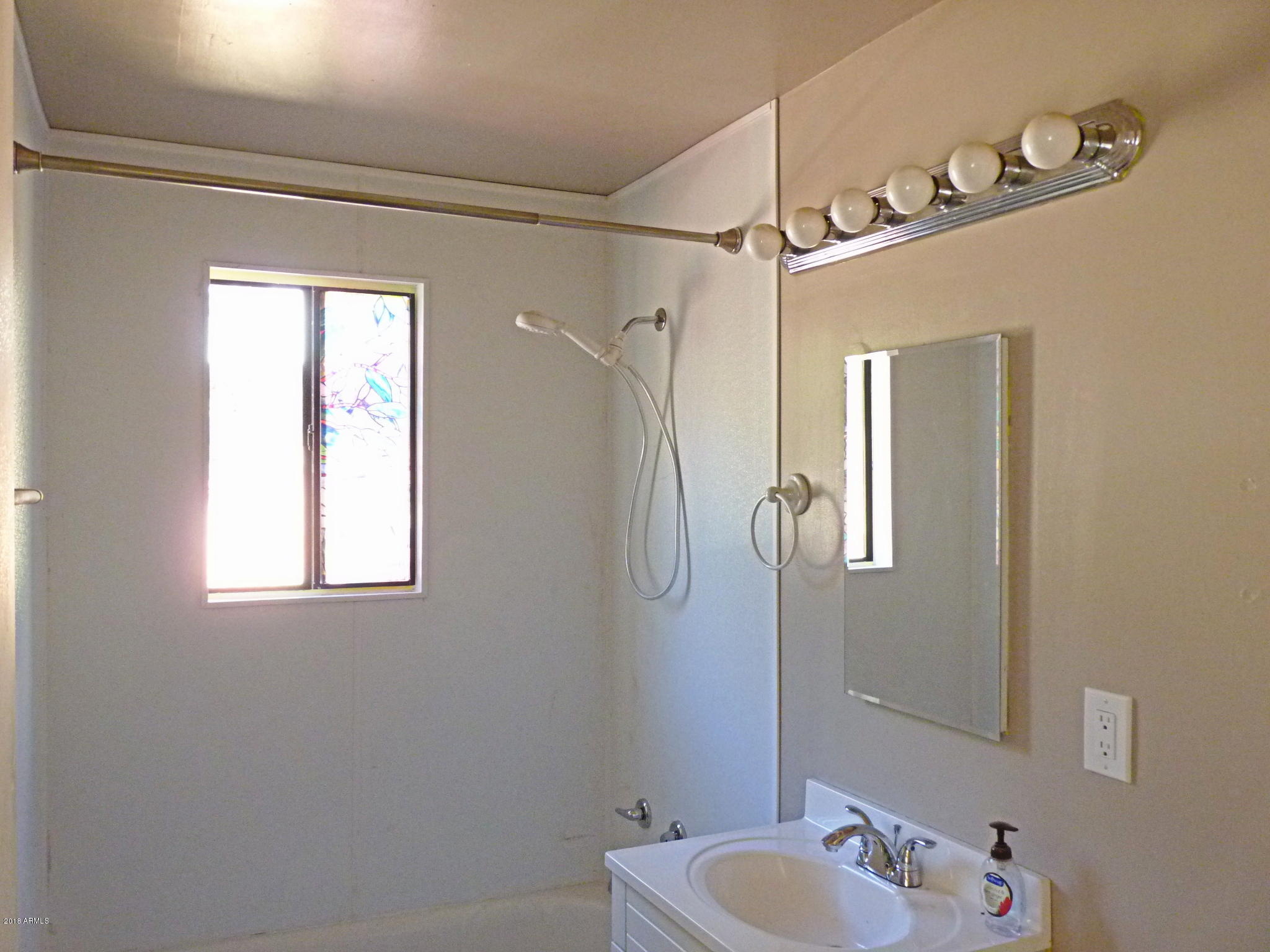 8001 Poland Road Mayer, AZ 86333 - Photo 47 of 76 Guest House Bathroom