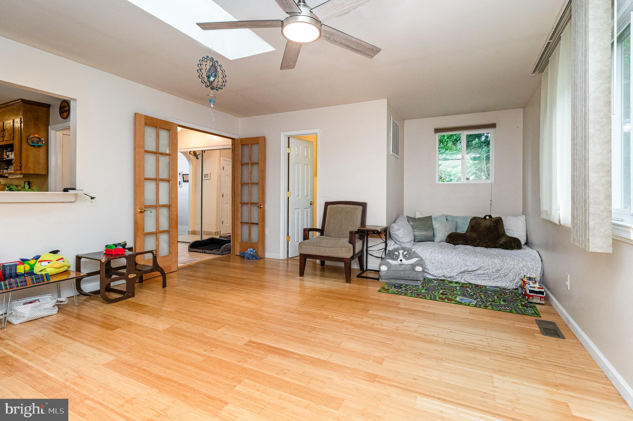 5212 Farmcrest Circle Prince George, VA 23875 - Photo 24 of 27 a living room with furniture and a window