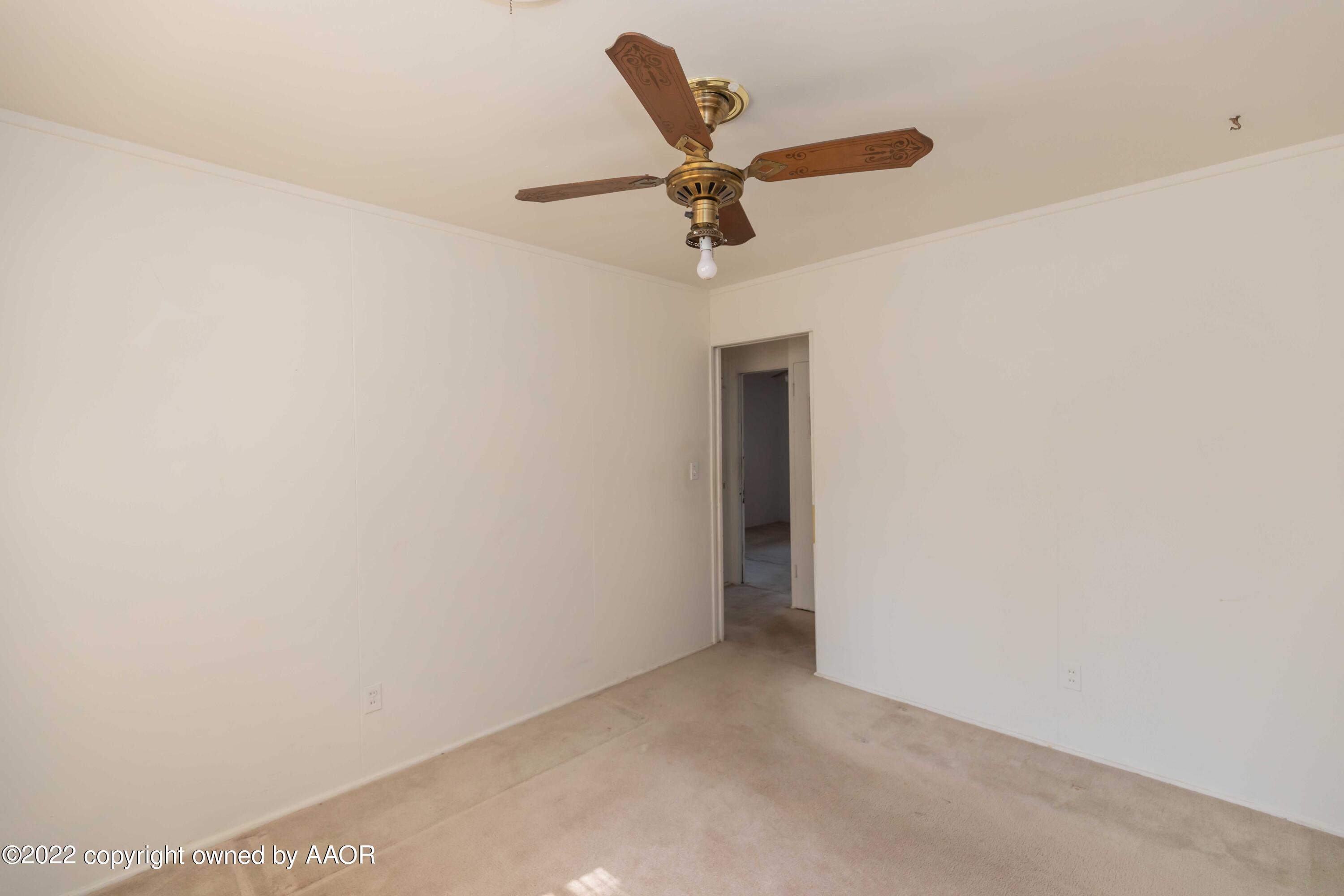 5138 Crockett Street Amarillo, TX 79110 - Photo 29 of 35 a view of an empty room