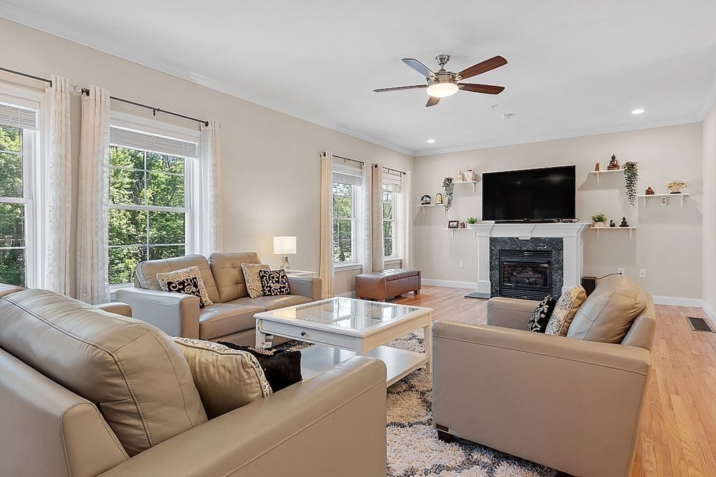 16 Compass Point, Unit 16 North Andover, MA 01845 - Photo 19 of 42