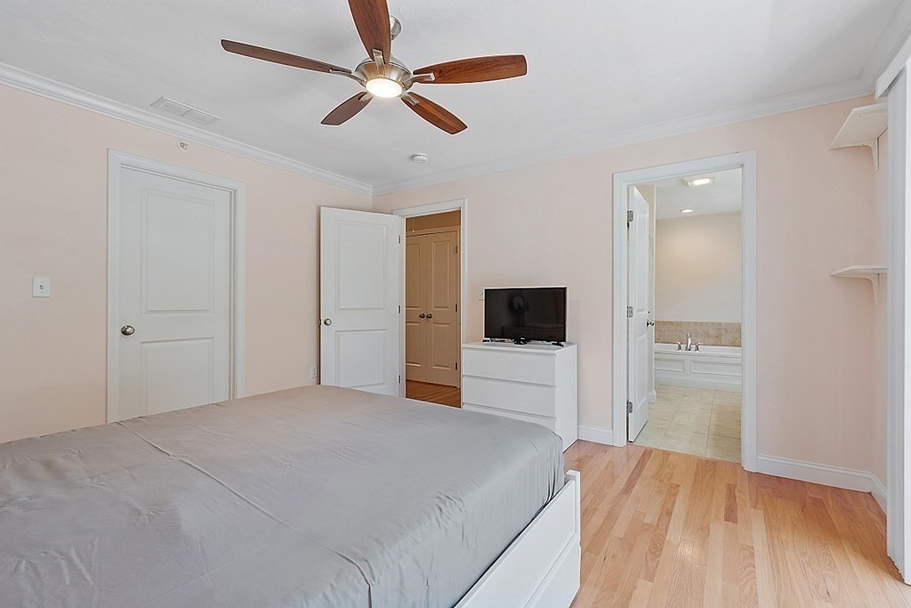 16 Compass Point, Unit 16 North Andover, MA 01845 - Photo 30 of 42