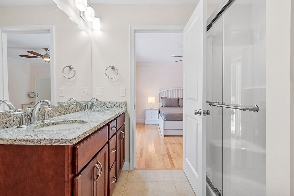 16 Compass Point, Unit 16 North Andover, MA 01845 - Photo 34 of 42