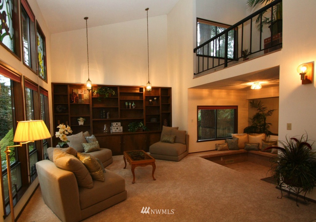 14104 150th Place Southeast Renton, WA 98059 - Photo 5 of 15 Gallery Image 5